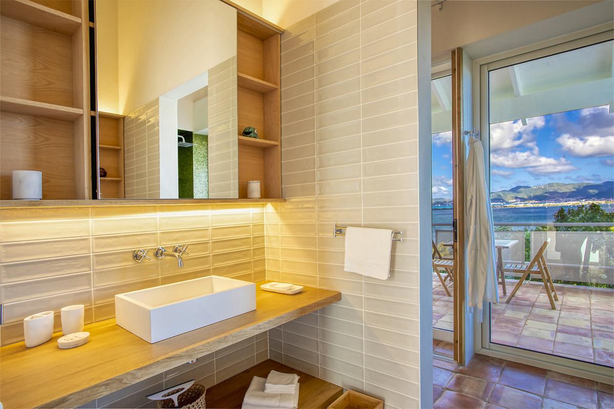 A louer villa 3 chambres Terres Basses Saint Martin_ Salle d'eau - 23